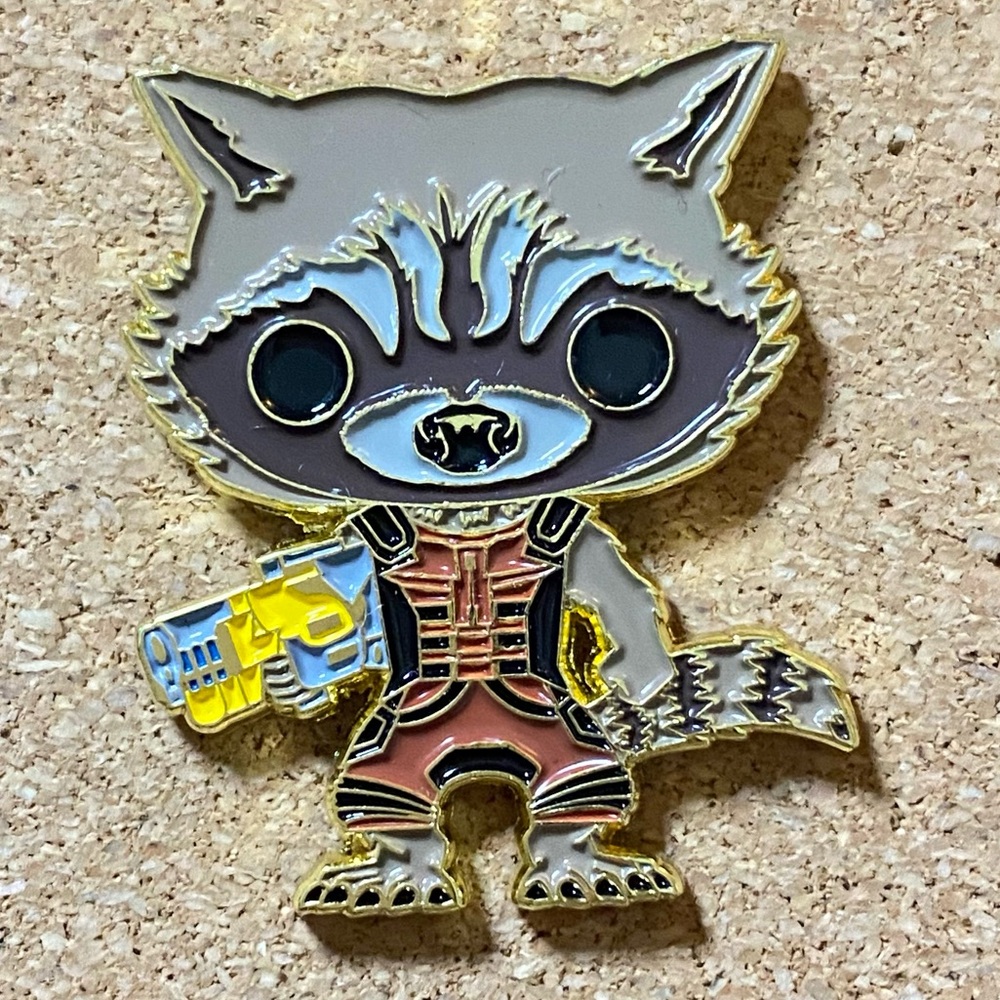 Funko Pop! Rocket Marvel Guardians of the Galaxy Enamel Pin - Picture 2 of 3